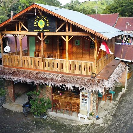 בוקיט לוואנג Sama Sama Homestay & Trekking Only Stay Here Book Trekking And Transport With Us מראה חיצוני תמונה