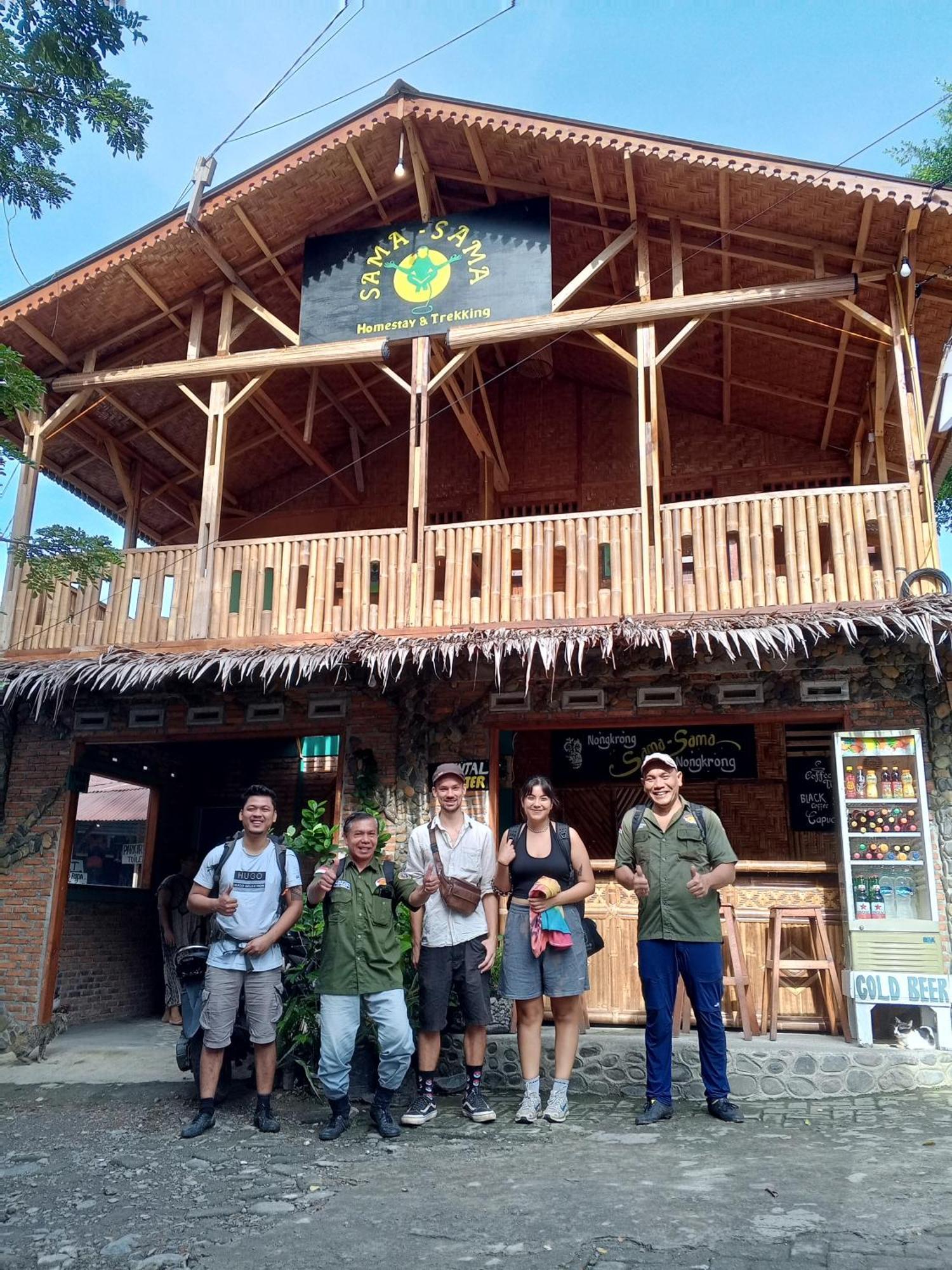 בוקיט לוואנג Sama Sama Homestay & Trekking Only Stay Here Book Trekking And Transport With Us מראה חיצוני תמונה